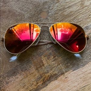 Ray-Ban Aviators Flash Lenses Red Flash
